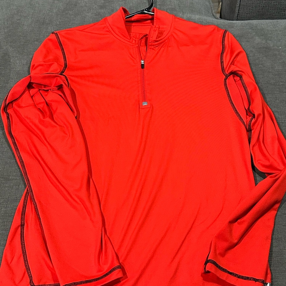 Red & Black Long Sleeve Quarter-Zip Top